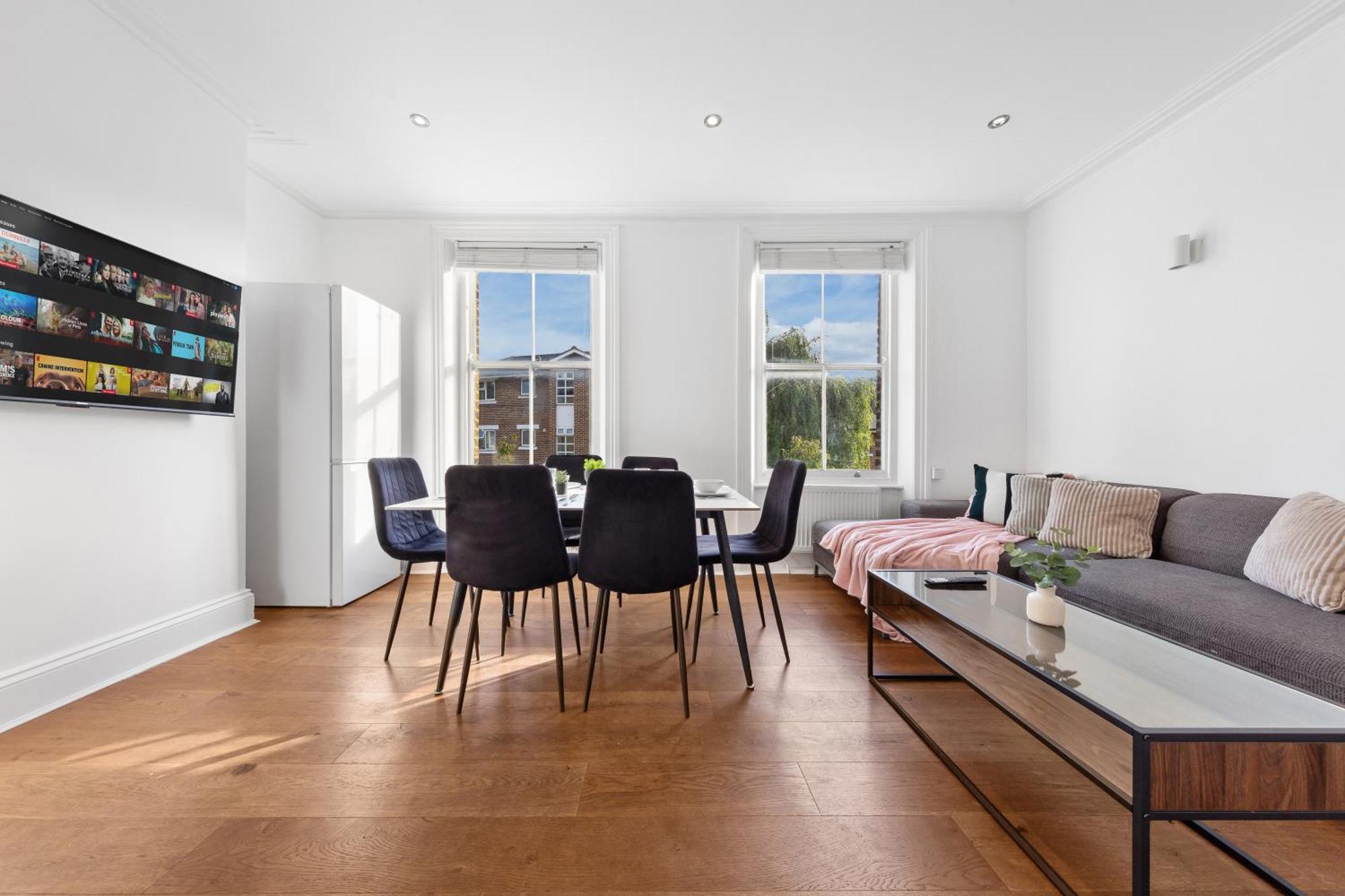 Luxury 4 Bedroom Flat With Stunning Shard View From Terrace In Central London! Next To Station, Sleeps 9 Exterior foto